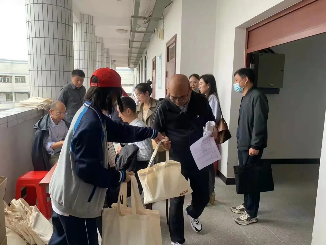 QQ圖片20211013162850 QQ圖片20211013162850.jpg