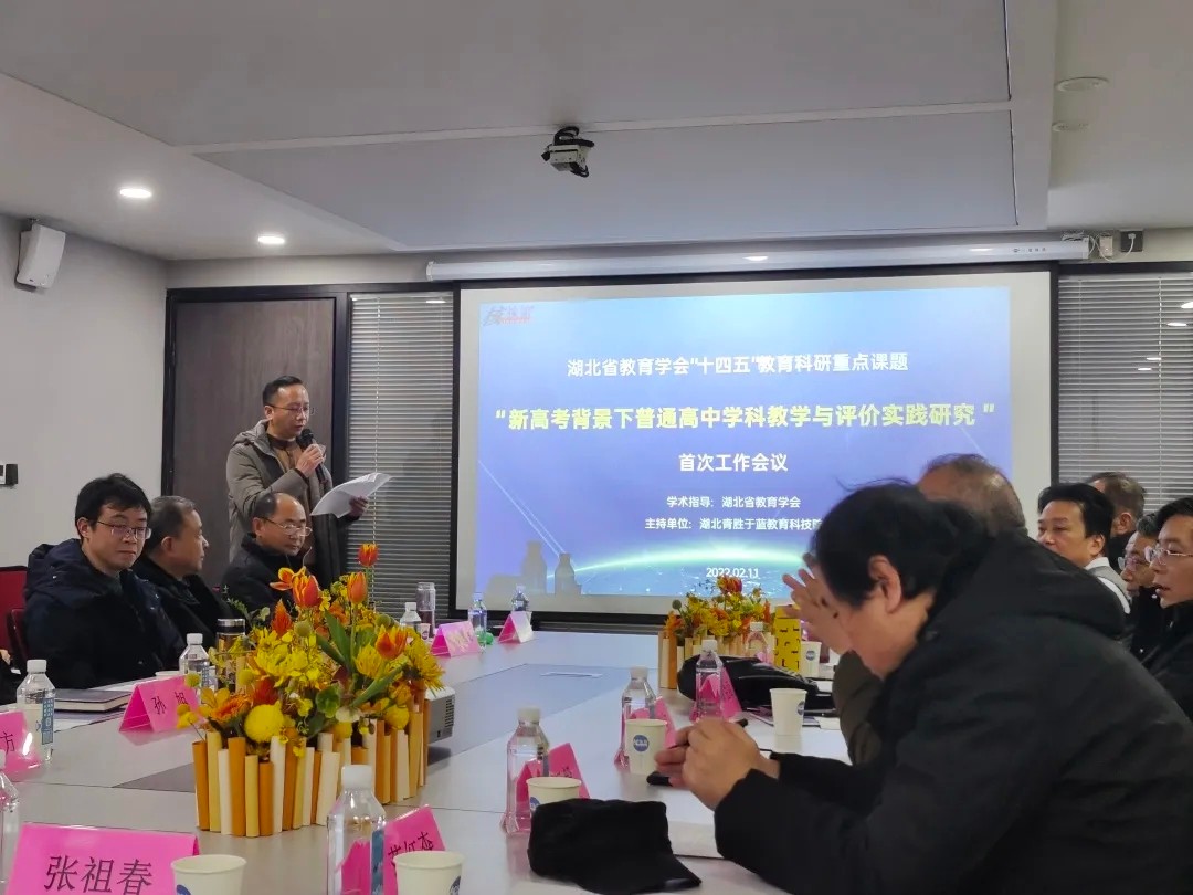 書封面mmexport1644905756068